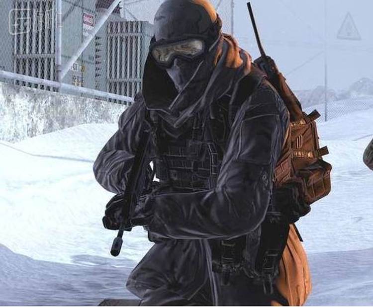 现代战争2、3两作中充斥着对AK自带天然排斥情绪的俄军士兵