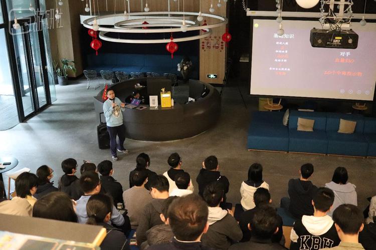 活动当日的万智牌介绍与规则讲解环节