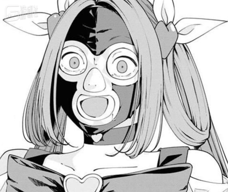 为了掩盖身份，女主从百货商店买来摔跤面具