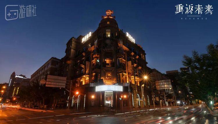 在上海沙美大楼布置的【箱中展映】特展吸引了不少玩家和路人打卡留影