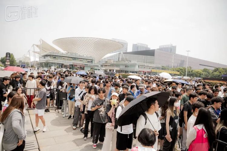 这几天的梅雨和高温均无法阻挡玩家们的热情