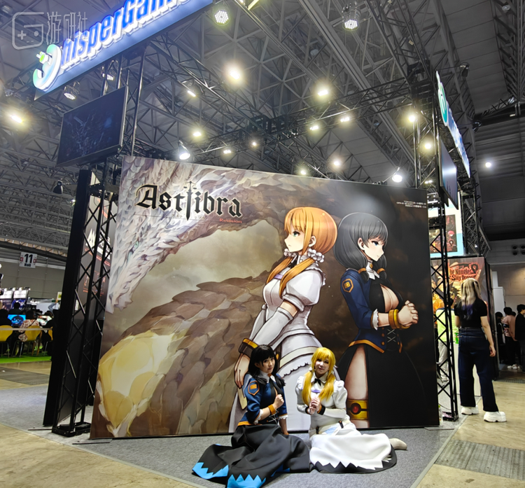 轻语工作室在独立游戏展馆有着一个占地不小的位置