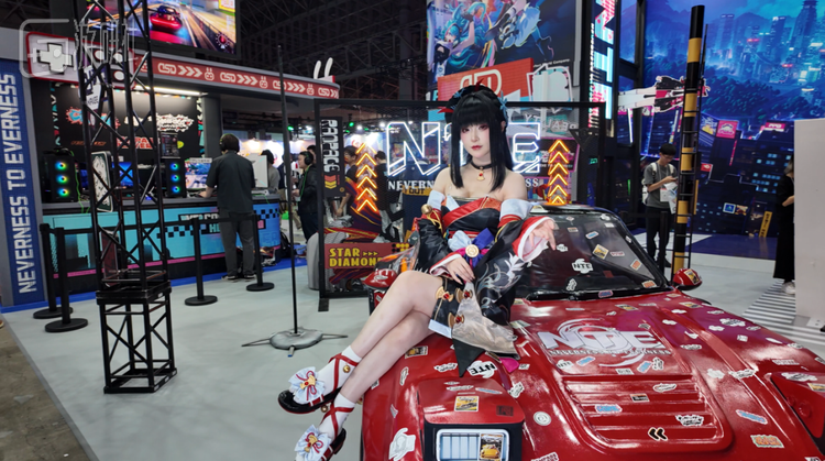 TGS上《异环》展台一角