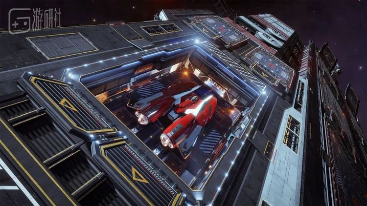 体积庞大、功能齐备的巨型航母是很多玩家的终盘目标