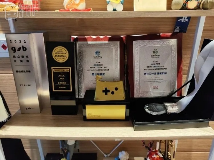 2024年海外IndieCade独立游戏节颁发的“开发者选择奖”，已经是《万手一体》取得的第6个奖项