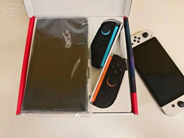 NS2屏幕本身也不算坚固，运输过程确实得谨慎