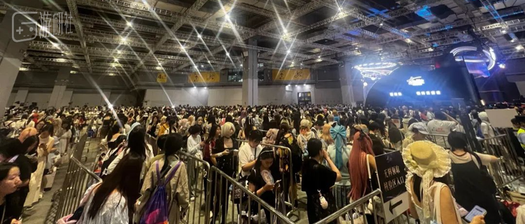 BW《恋与深空》的排队区域之巨，可能在游戏展历史上都罕见