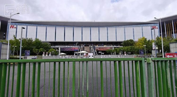 往往只有到某个出入口之前，你才会知道自己的去路是不是会被挡住