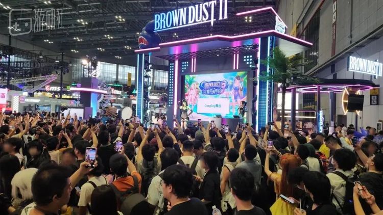 BW 2025上《棕色尘埃2》的展台