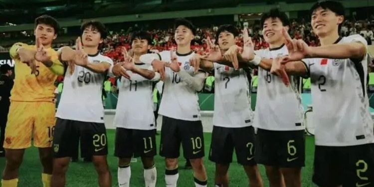 U23国足最「勇」的手势，为什么会来自「无畏契约」？