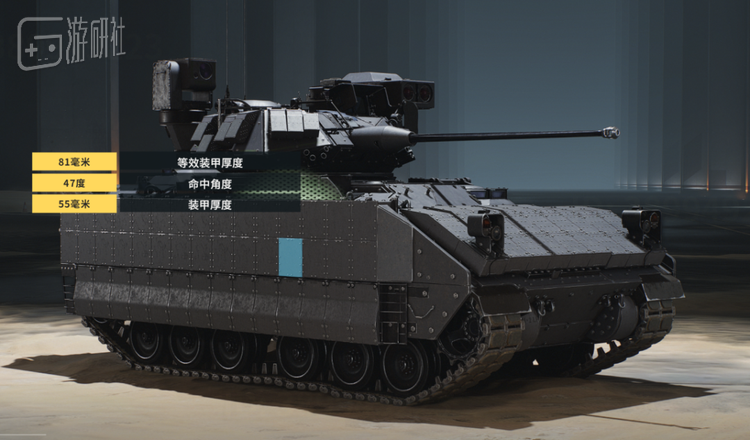 M3E1步兵战车，车身贴满了爆反