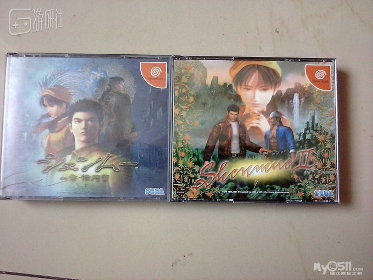 铁粉的莎木1和2的DC版本封面