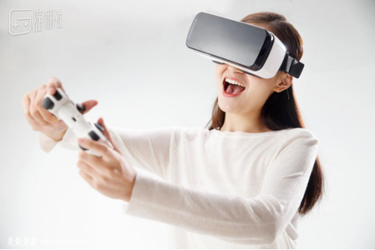 【女生玩游戏往往比男生还要疯狂】