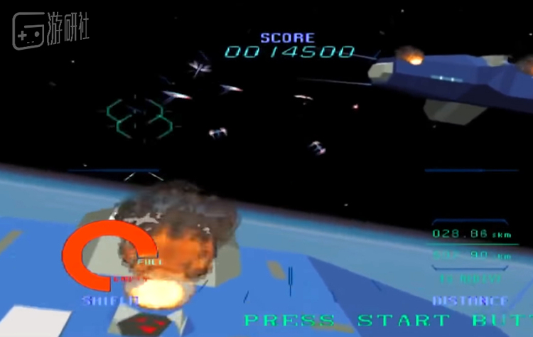 ▲PS2版《铁拳5》读盘迷你游戏《星际保卫战（Star Blade）》