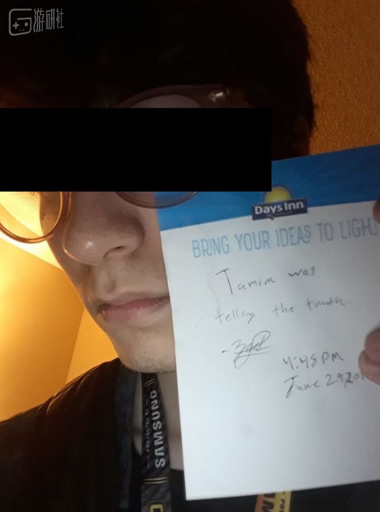 Zack在推特上发布了照片，纸条上写着“Tamim（爆料者）说的是真的”