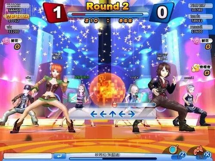 《QQ炫舞》早期游戏画