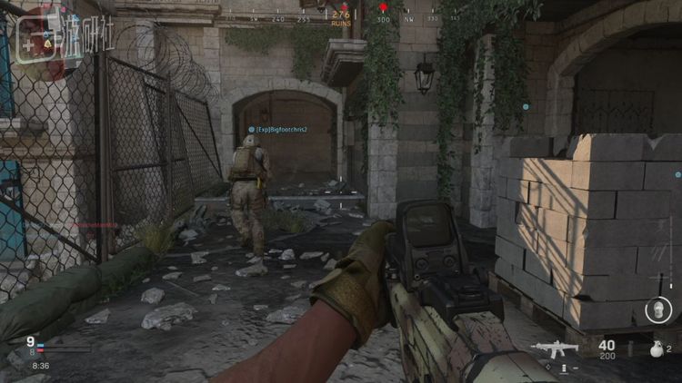 多人模式因为失败的地图设计和改革的副作用导致蹲坑党横行，不过好消息是，对于蹲坑党来说，本作取消小地图的设定让他们的日子也不好过