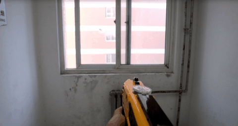 如何足不出户体验真人CS