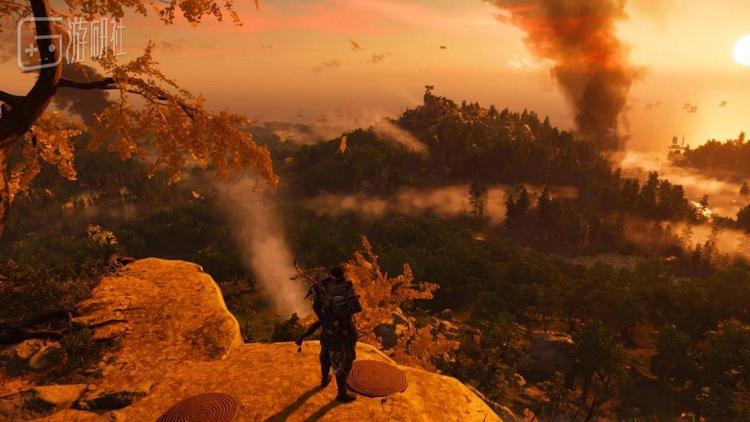 掩映在密林中的各种“烟”起到了引导作用