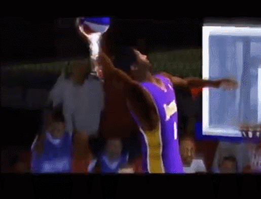 夸张的动作表现是Street系列的常规操作