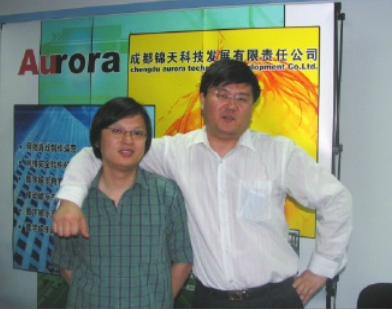汪疆（左）和贾可，原欢乐数码总经理
