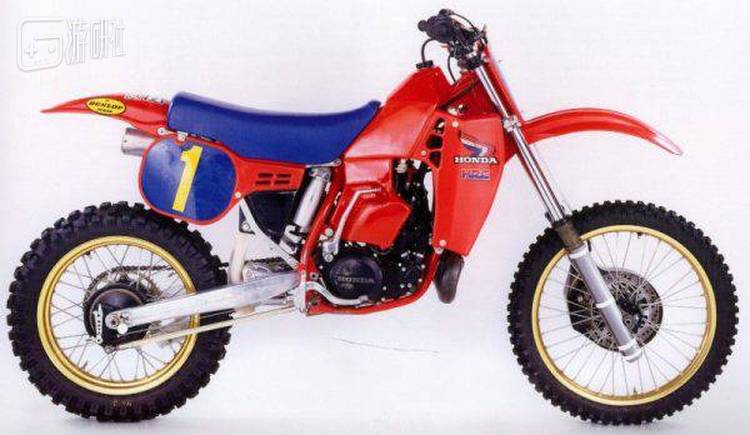 HRC500，越野摩托车更轻更坚韧