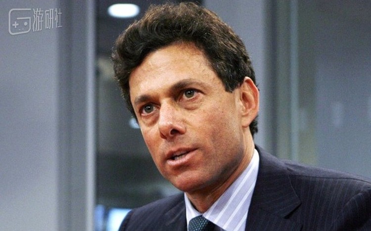 Strauss Zelnick