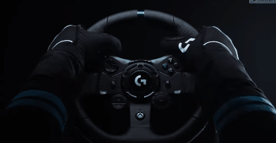 甚至还有两届世界冠军阿隆索代言