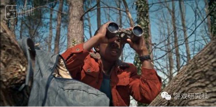 卢卡斯靠自己找到了另一个世界的入口所在地