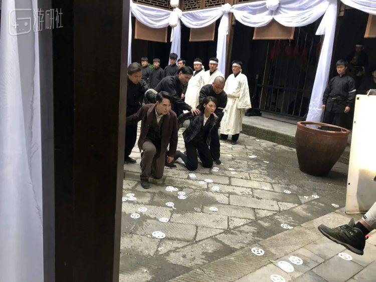 男主演李思阳，女主演褚旭