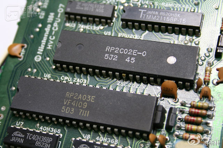 任天堂FC的主板