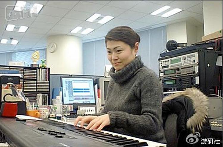 山根美智留工作照