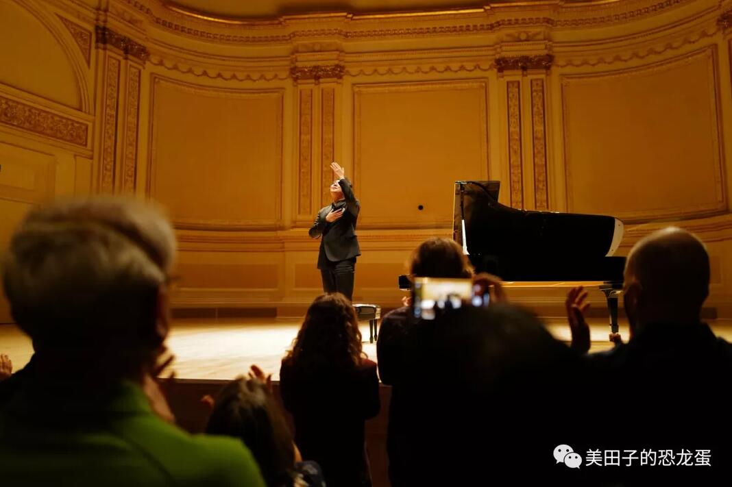 郎朗钢琴音乐会，Moncage定档夜。 Carnegie Hall, NYC