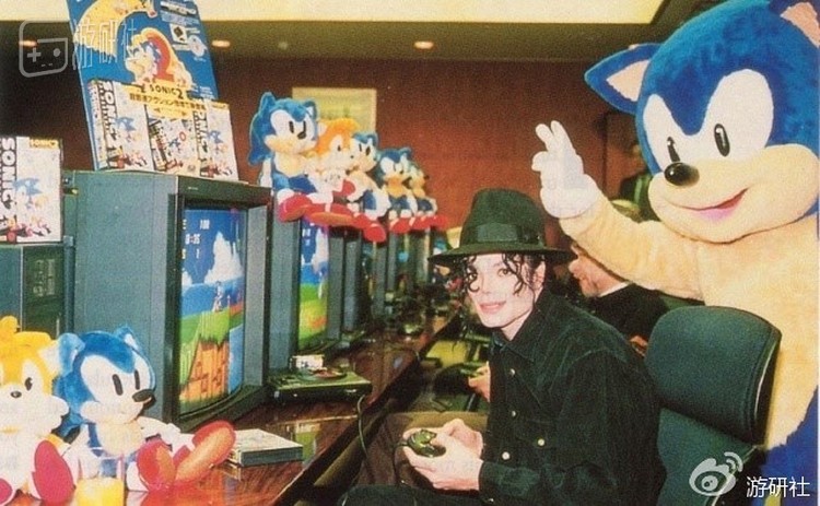 天王在索尼克陪伴下试玩