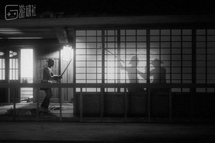 另一类很经典的“影子镜头”：操纵主角剪影战斗