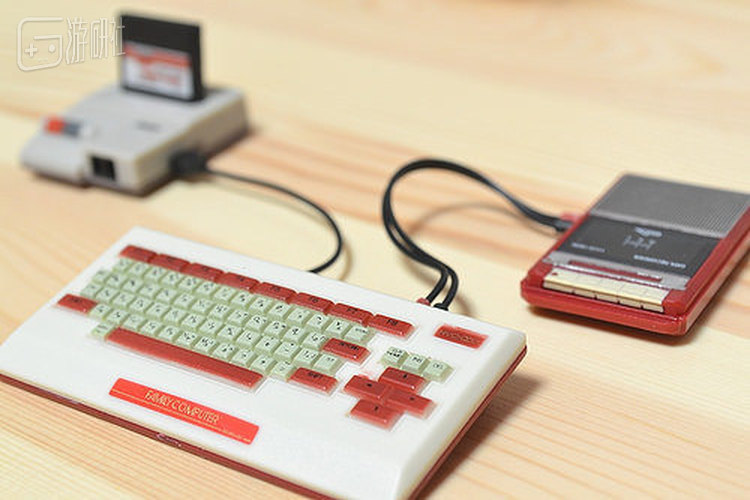 这套设备小霸王也有山寨哦，真是其乐无穷啦