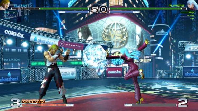 略讽刺的是，拳皇14采用的是SNK不擅长的3D图形