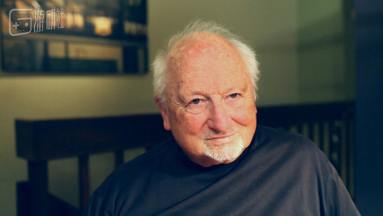 摩托罗拉天才工程师Chuck Peddle