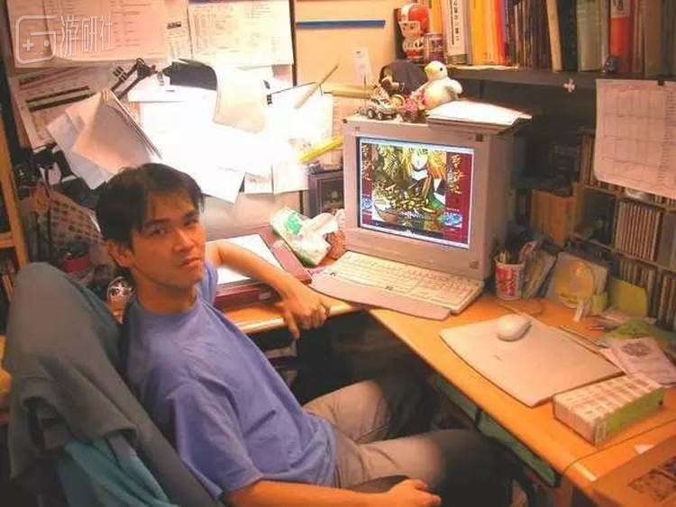 正在工作中的黄正宇