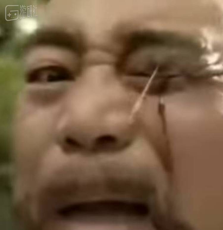 借用下央视版《笑傲江湖》